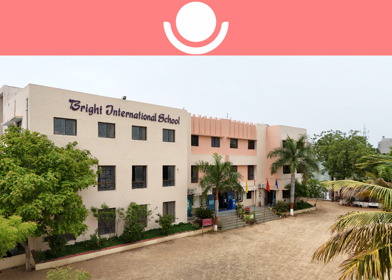 bright-campus-photo